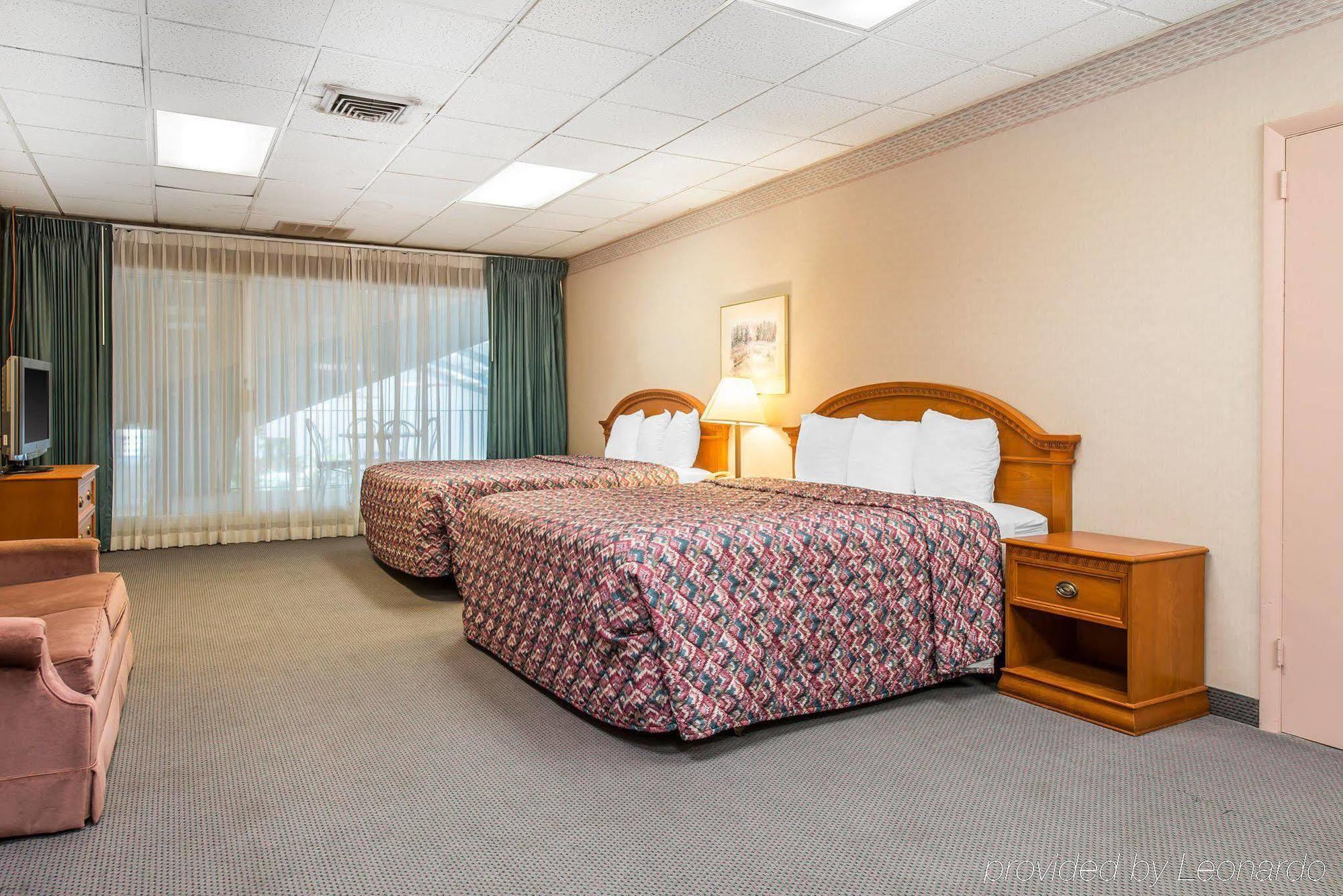 Rodeway Inn Cow Palace Ламар Экстерьер фото