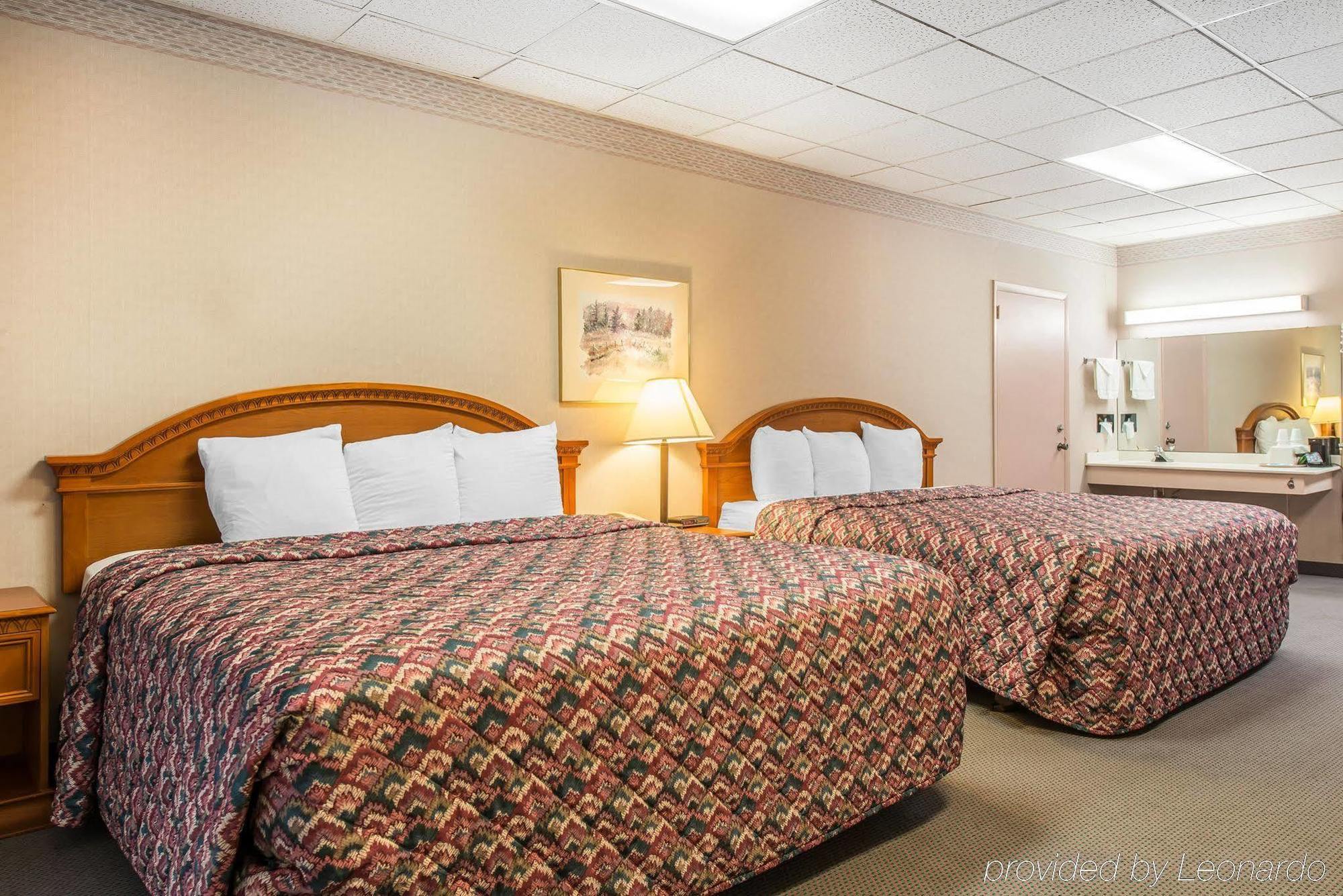 Rodeway Inn Cow Palace Ламар Экстерьер фото